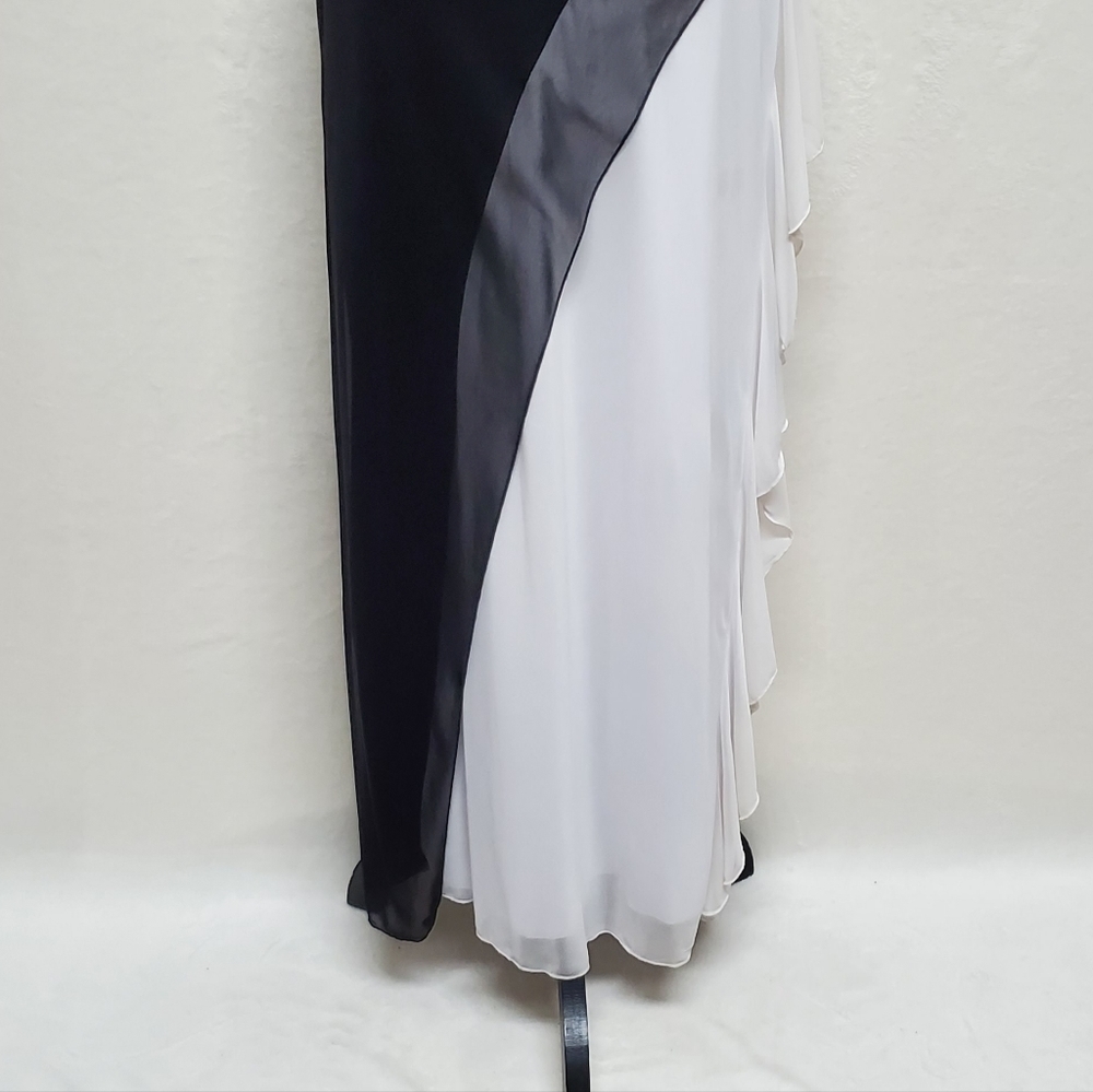 𝅺VINTAGE 1990s Taboo Black White Ruffle Asymmetrical Backless Halter Maxi Dress - Picture 7 of 16